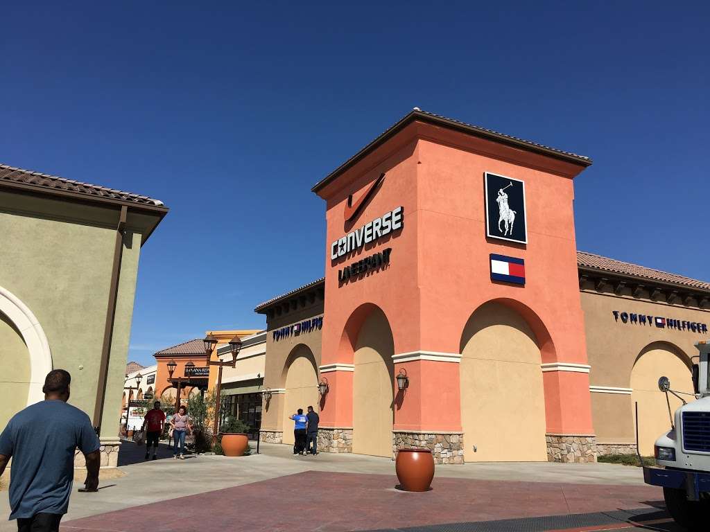 Laval at Tejon Outlets | California 93203, USA