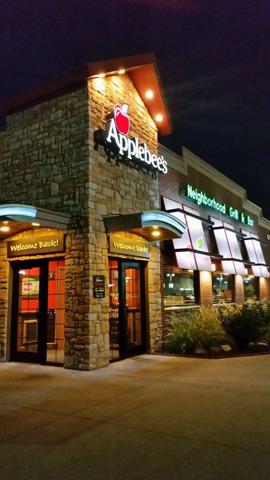 Applebees Grill + Bar | 17801 Foundation Dr, Noblesville, IN 46060, USA | Phone: (317) 776-4630