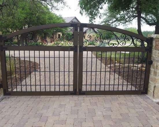 Viking Fence Supply Store and Commercial Contractor | 2975 Industrial Ln, Garland, TX 75041, USA | Phone: (972) 293-1265
