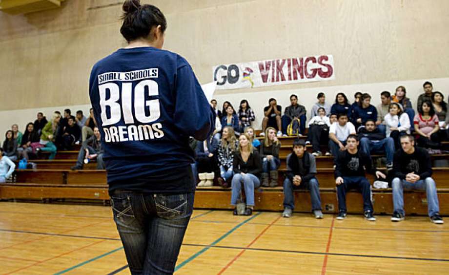 Pescadero High School | 360 Butano Cutoff, Pescadero, CA 94060, USA | Phone: (650) 879-0274