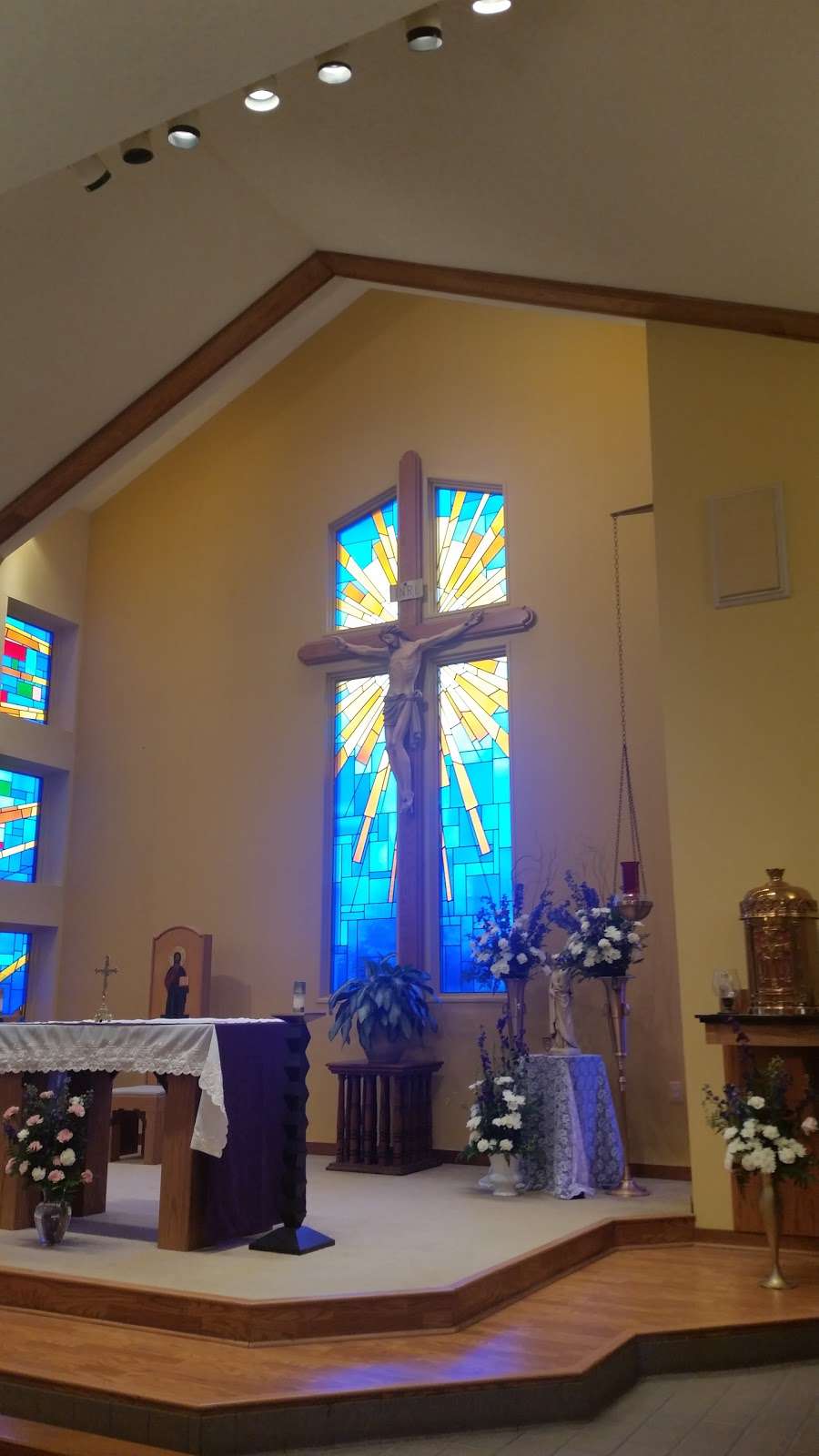 St William the Abbot | 2740 Allenwood Lakewood Rd, Howell, NJ 07731, USA | Phone: (732) 840-3535