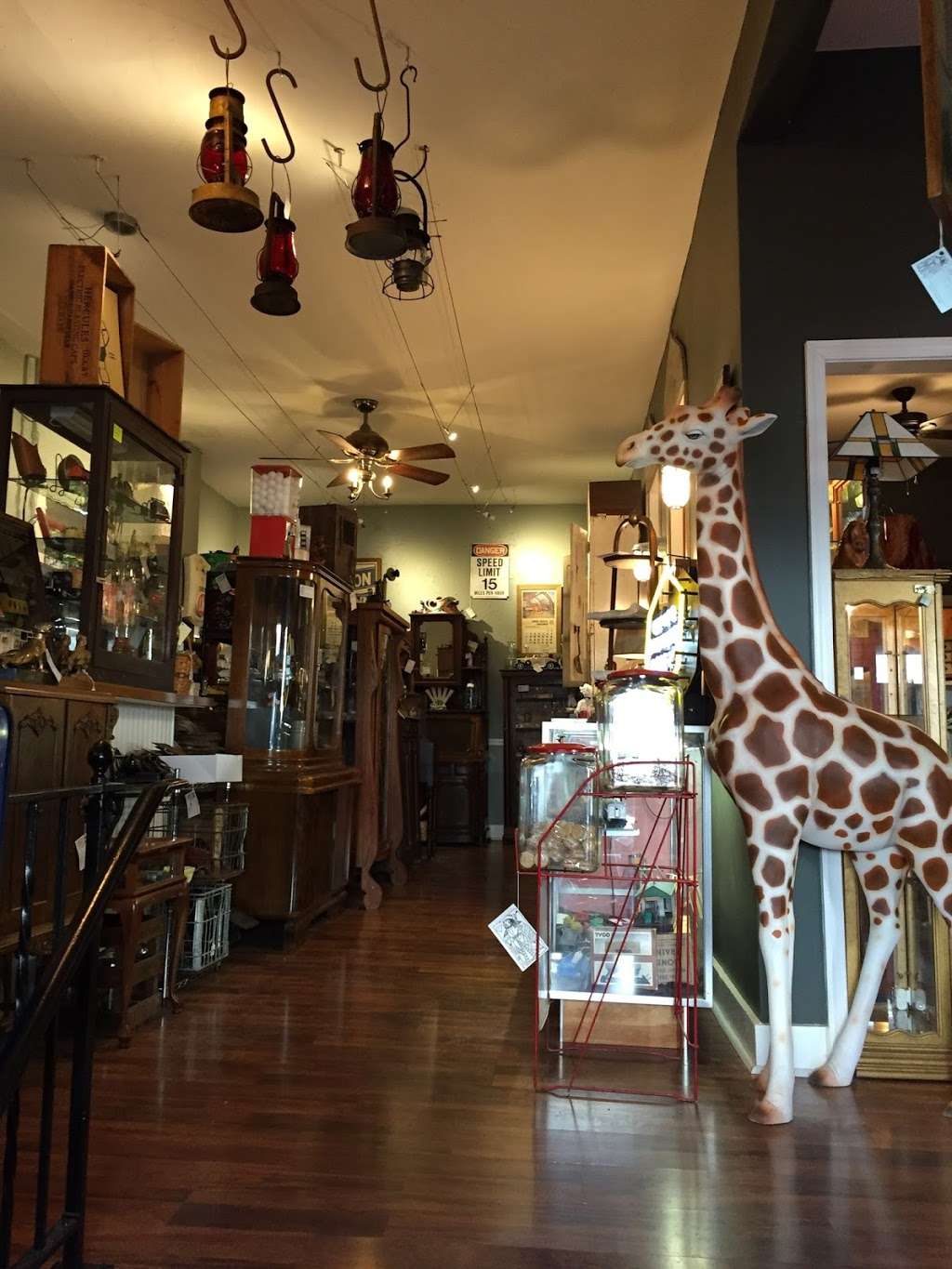 Dunngeon antiques | 132 E Broad St, Quakertown, PA 18951, USA | Phone: (267) 490-9507