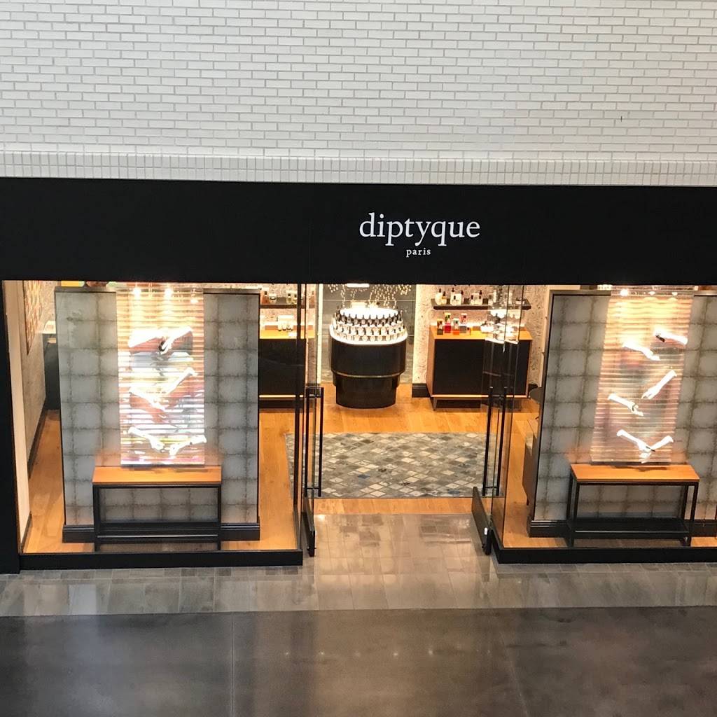 diptyque Paris | 8687 North Central Expwy R1-1459, Dallas, TX 75225, USA | Phone: (214) 987-1799