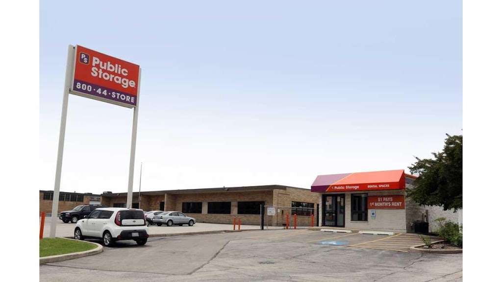 Public Storage | 3902 River Rd, Schiller Park, IL 60176, USA | Phone: (847) 920-7038