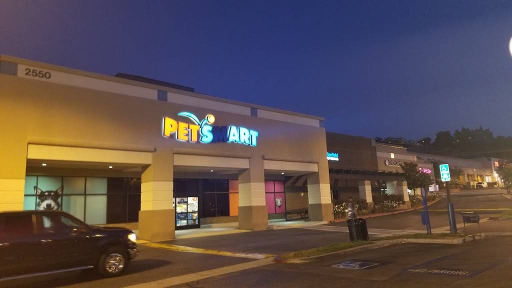 PetSmart - Free Curbside Pickup Available | 2550 Cherry Ave, Signal Hill, CA 90755, USA | Phone: (562) 988-0832