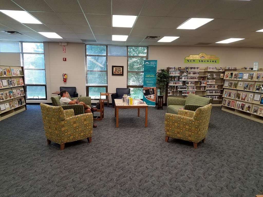 Mid-Continent Public Library - Kearney Branch | 100 S Platte Clay Way, Kearney, MO 64060, USA | Phone: (816) 628-5055