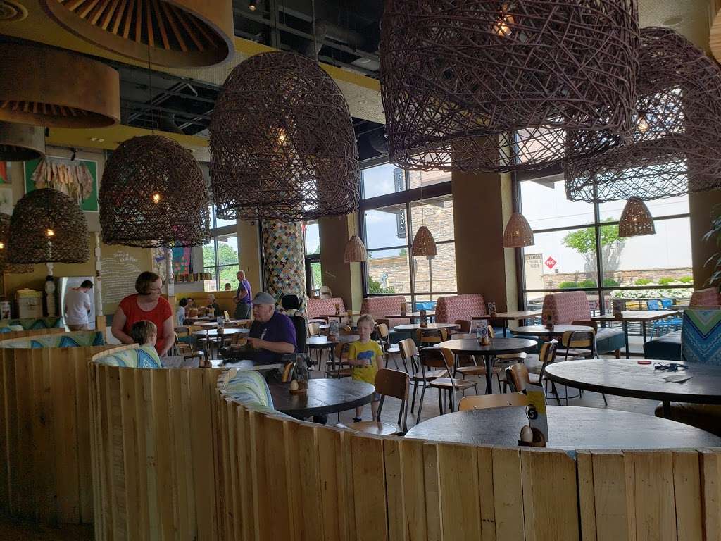 Nandos Peri-Peri | 14030 Promenade Commons St, Gainesville, VA 20155 | Phone: (703) 753-4100