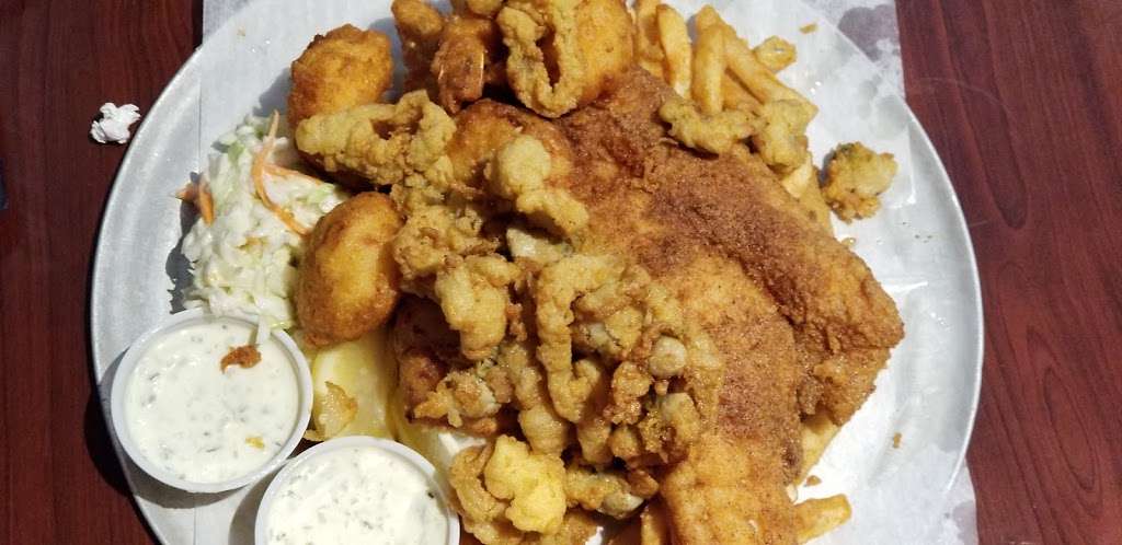 1048 Bar and Grill | 1048 N Main St, Randolph, MA 02368, USA | Phone: (781) 963-9812