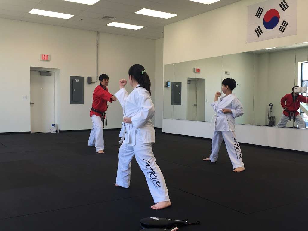 Mt.Kim Black Dragon Martial Arts - After School Program | 13863 Heathcote Blvd, Gainesville, VA 20155 | Phone: (703) 753-0500