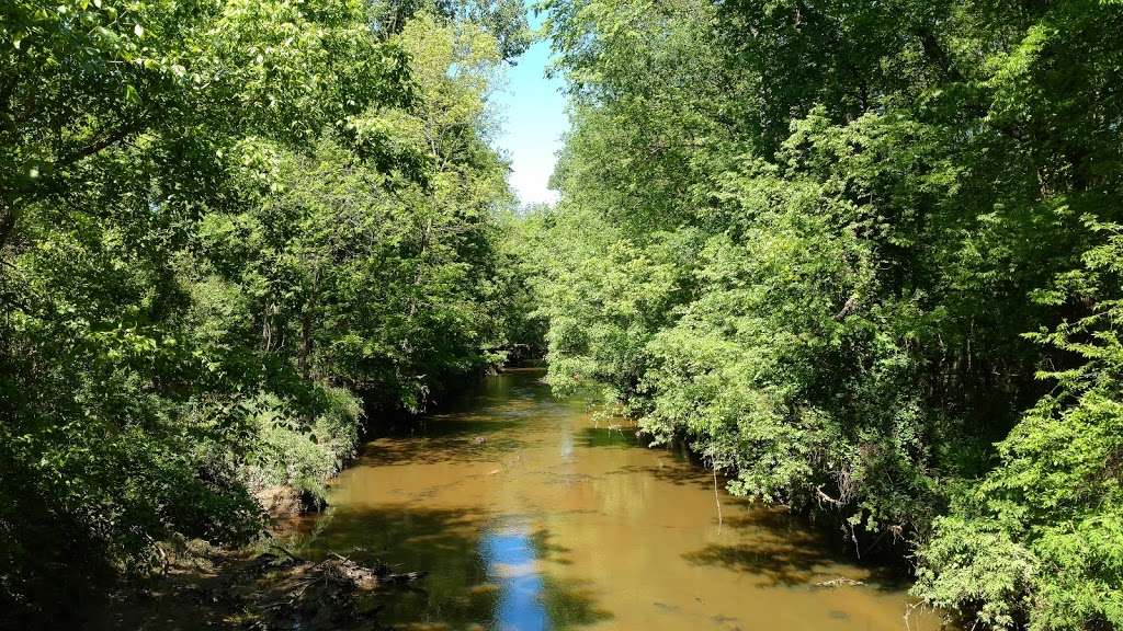 McAlpine Creek Greenway Parking and Rest Area | 11817 Johnston Rd, Charlotte, NC 28226, USA | Phone: (980) 314-1000