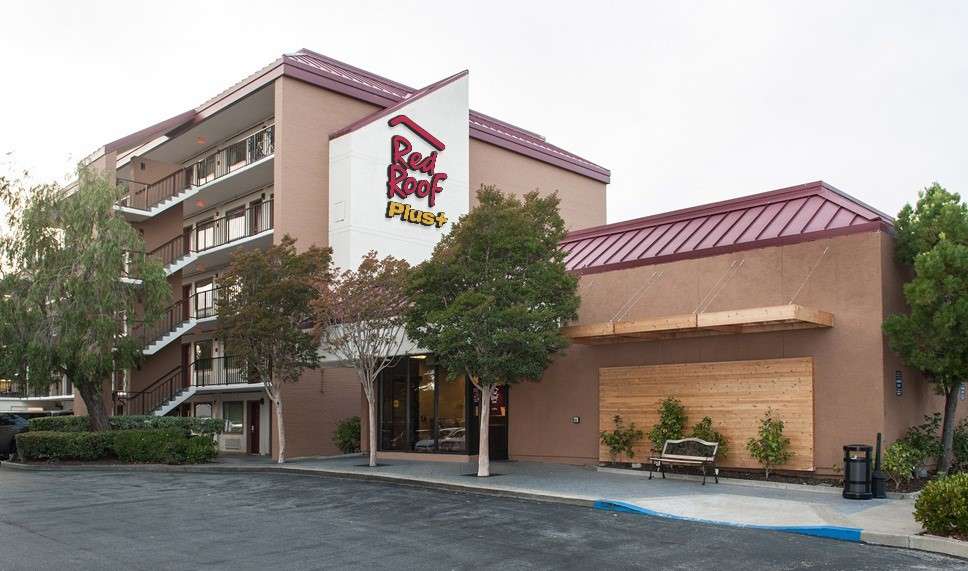 Red Roof PLUS+ San Francisco Airport | 777 Airport Blvd, Burlingame, CA 94010, USA | Phone: (650) 342-7772