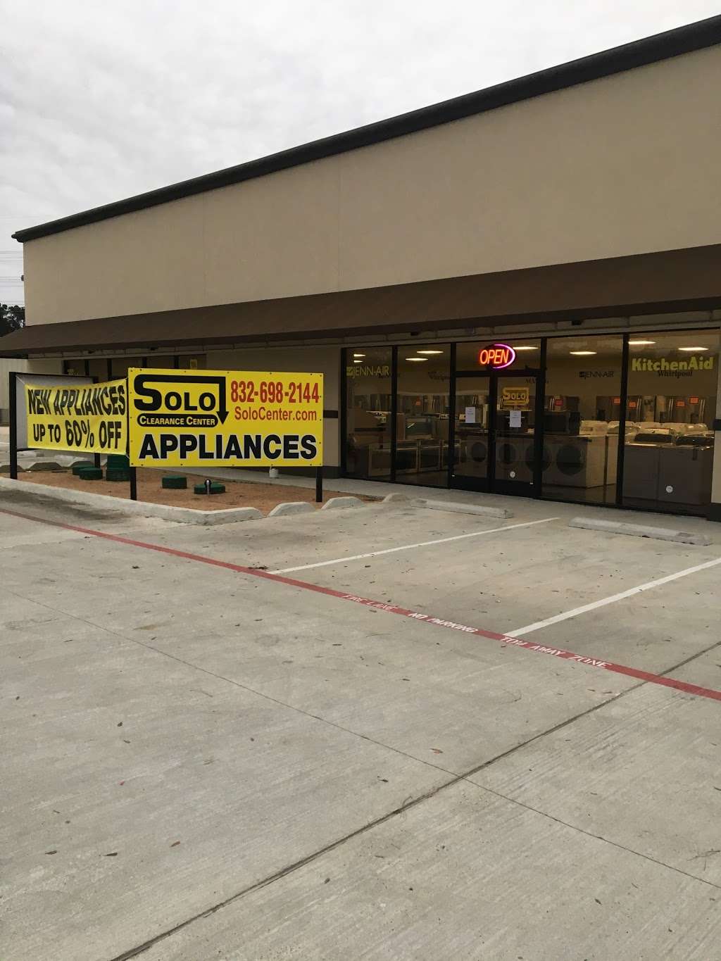 Solo Clearance Center Tomball | 9421 fm 2920 Bld 5a, Tomball, TX 77375, USA | Phone: (832) 698-2144