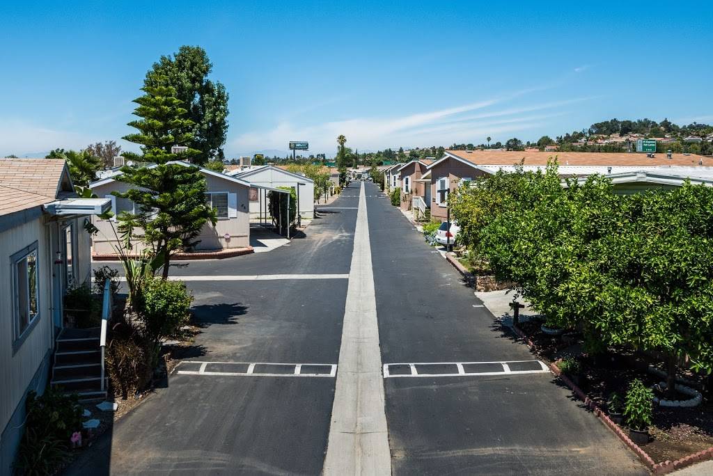 Orange Mobile Home Park | 1931 E Meats Ave, Orange, CA 92865, USA | Phone: (714) 283-5151