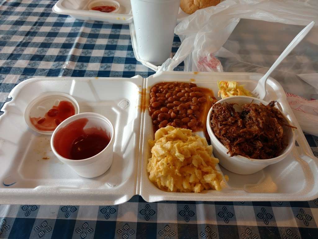 Georges BBQ | 4840 Strauss Ave, Indian Head, MD 20640, USA | Phone: (301) 743-3500