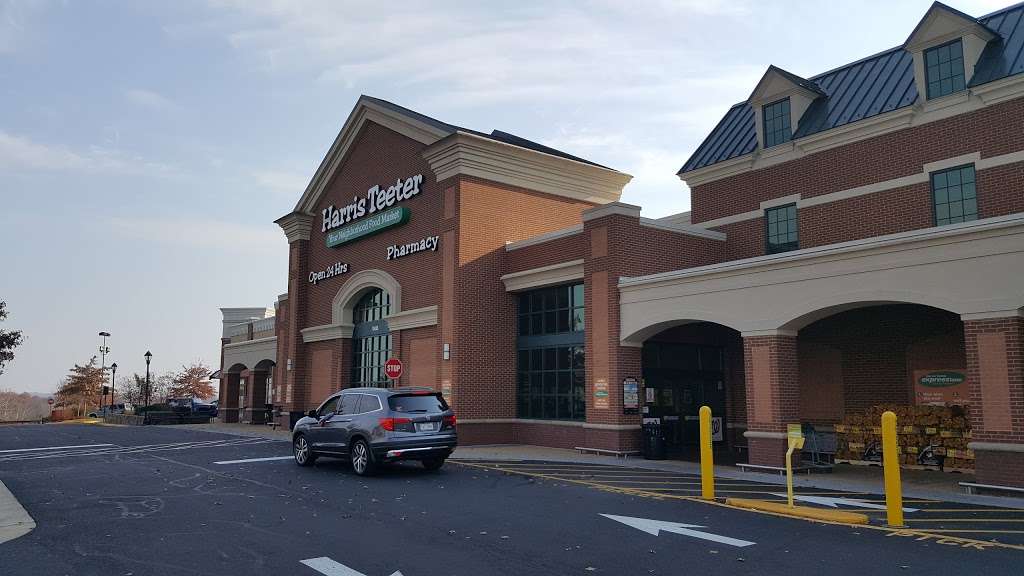 Harris Teeter | 10438 Bristow Center Dr, Bristow, VA 20136, USA | Phone: (703) 257-1367