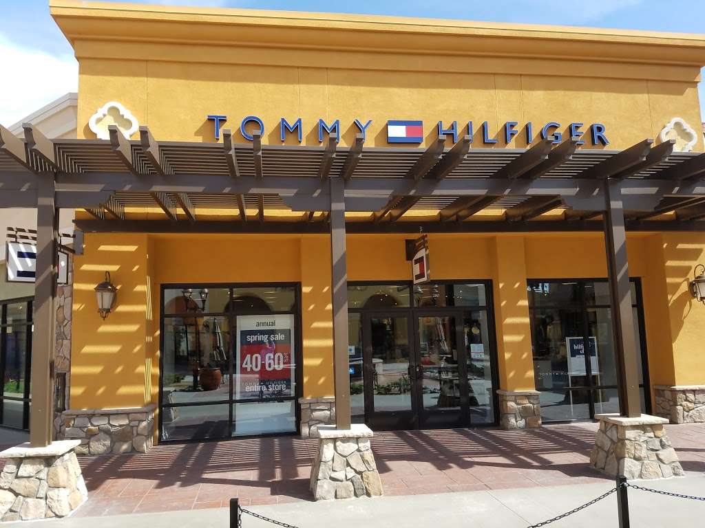Tommy Hilfiger | Tejon Ranch Outlet, 5701 Tejon Parkway, Arvin, CA 93203, USA | Phone: (661) 858-2059