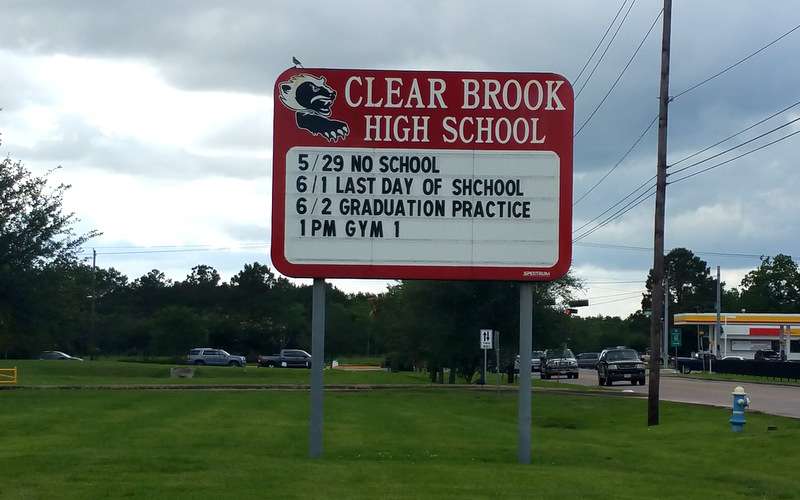 Clear Brook High School | 4607 FM 2351, Friendswood, TX 77546 | Phone: (281) 284-2100