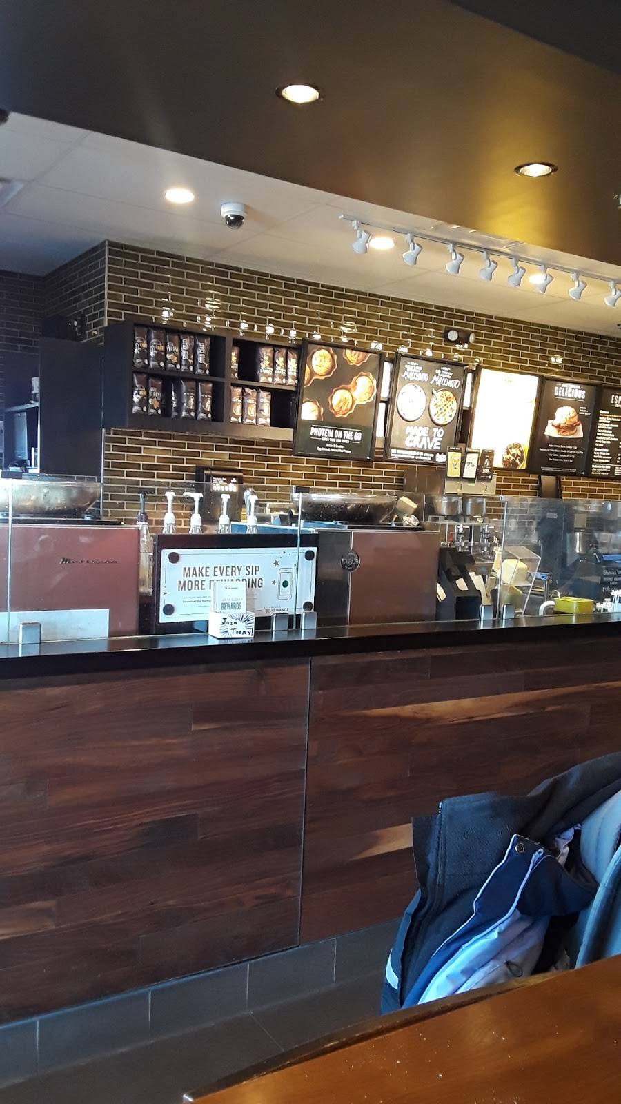 Starbucks | 29036 Gratiot Ave, Roseville, MI 48066, USA | Phone: (586) 778-4552