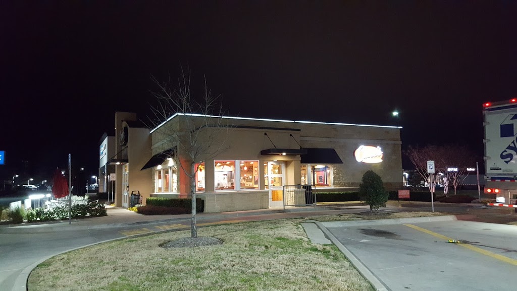 Raising Canes Chicken Fingers | 1114 E Interstate 30, Rockwall, TX 75087, USA | Phone: (972) 722-2003