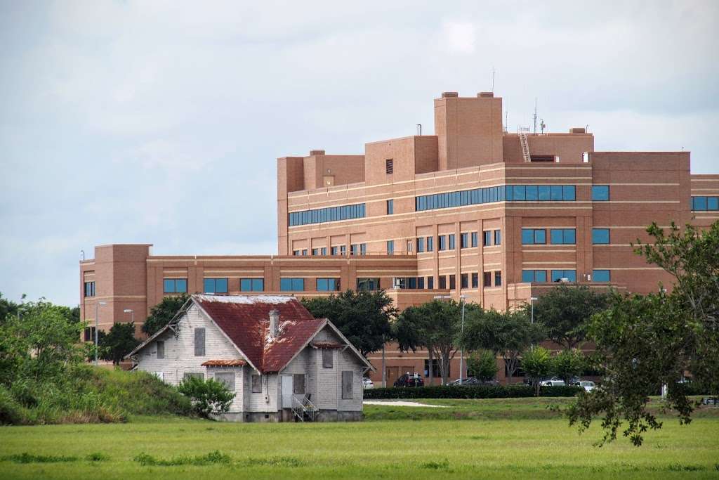 Parrish Medical Center | 951 N Washington Ave, Titusville, FL 32796, USA | Phone: (321) 268-6111