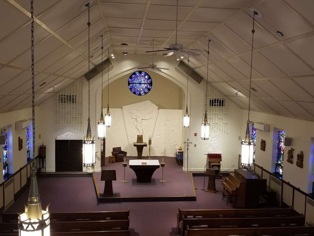 Holy Cross Roman Catholic Church | 17 Van Duyne Ave, Wayne, NJ 07470, USA | Phone: (973) 694-4585