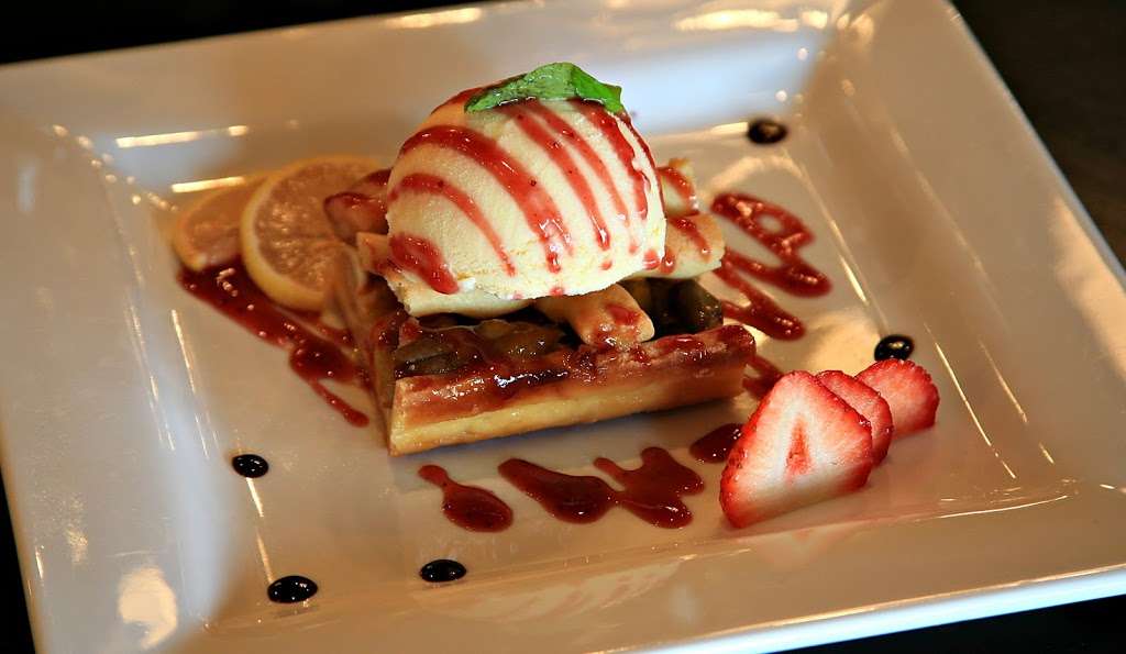 Villa Capri Trattoria & Wine Bar | 14771 Pomerado Rd, Poway, CA 92064, USA | Phone: (858) 391-9400