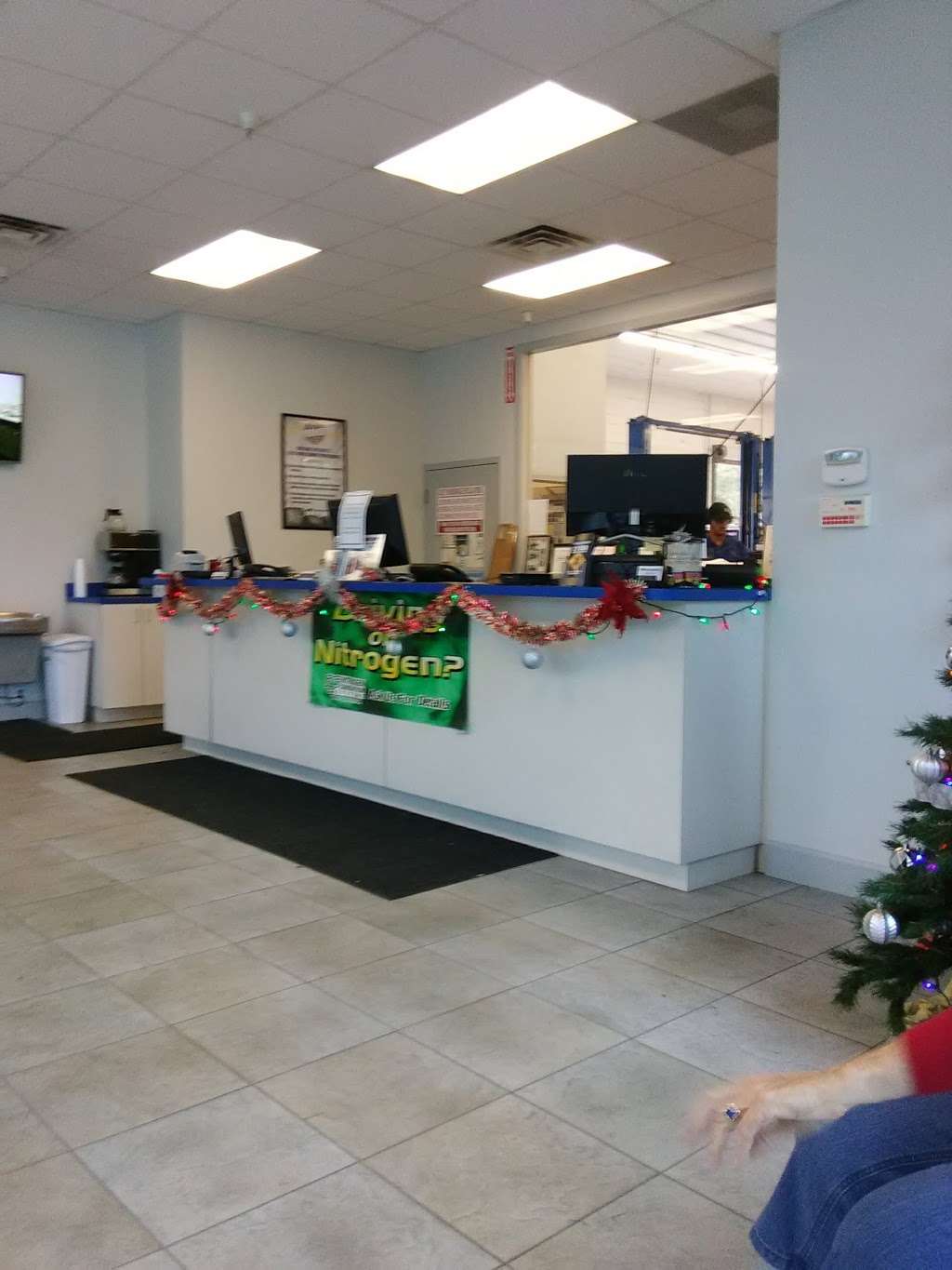 Boulevard Tire Center Lady Lake | 418 US-441, Lady Lake, FL 32159 | Phone: (352) 430-2380