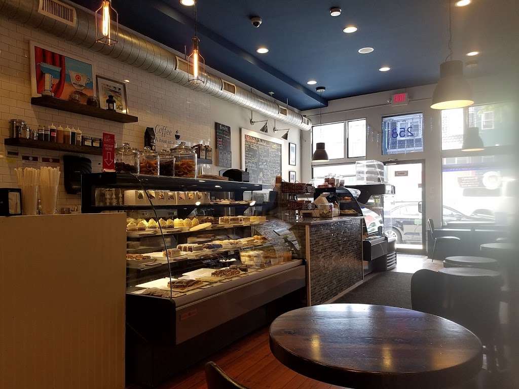 Broadway’s Pastry & Coffee Shop | 258 W Broadway, Boston, MA 02127, USA | Phone: (617) 268-2253