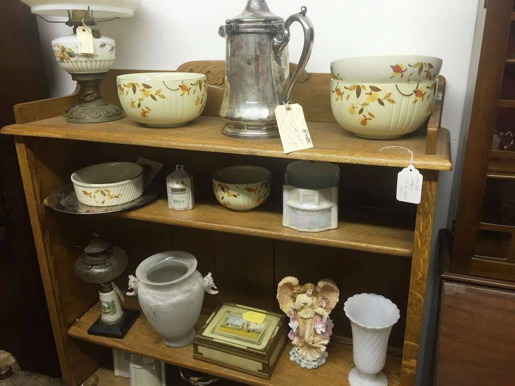 A Real Find Antiques | 3152 Baltimore Blvd, Finksburg, MD 21048 | Phone: (410) 871-2738