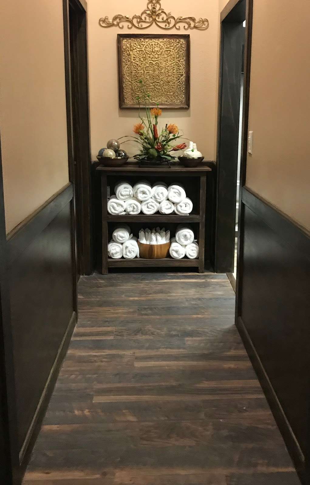 Wellness Thai Massage & Day Spa 2 | 6633 Spring Stuebner Rd #320, Spring, TX 77389, USA | Phone: (832) 639-8179