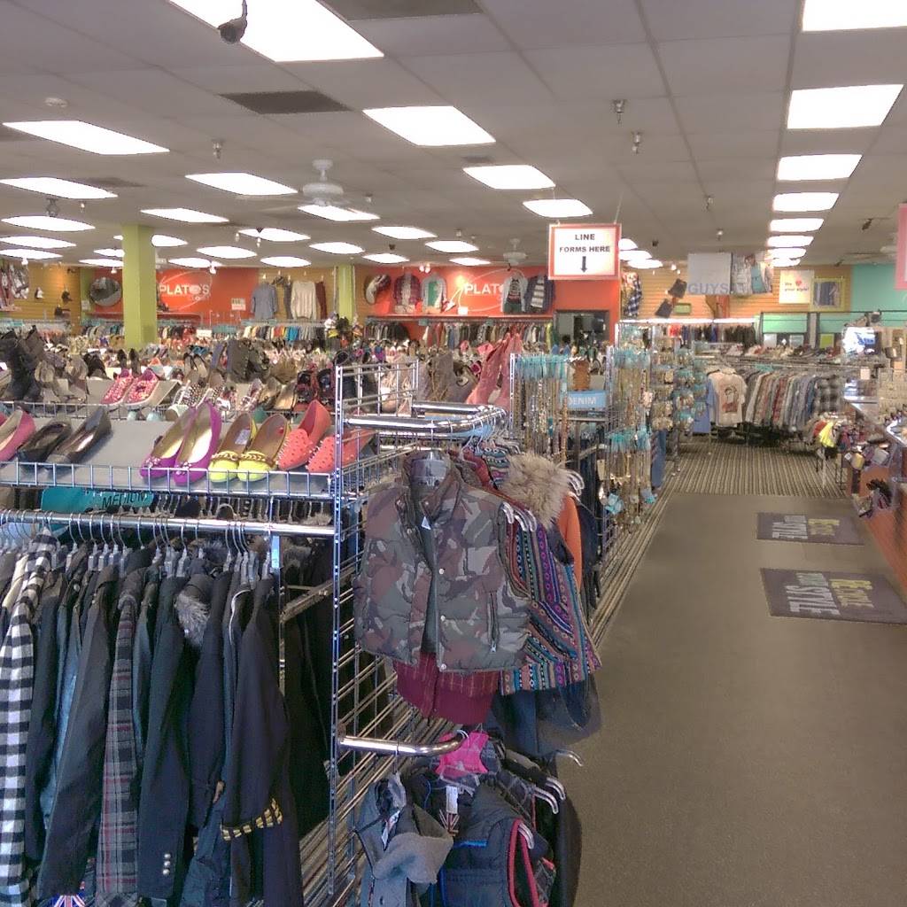 Platos Closet Fresno | 1053 E Shaw Ave, Fresno, CA 93710, USA | Phone: (559) 222-6700