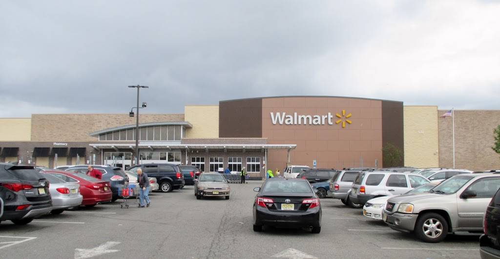 Walmart Supercenter | 500 Bayonne Crossing Way, Bayonne, NJ 07002, USA | Phone: (201) 620-6137
