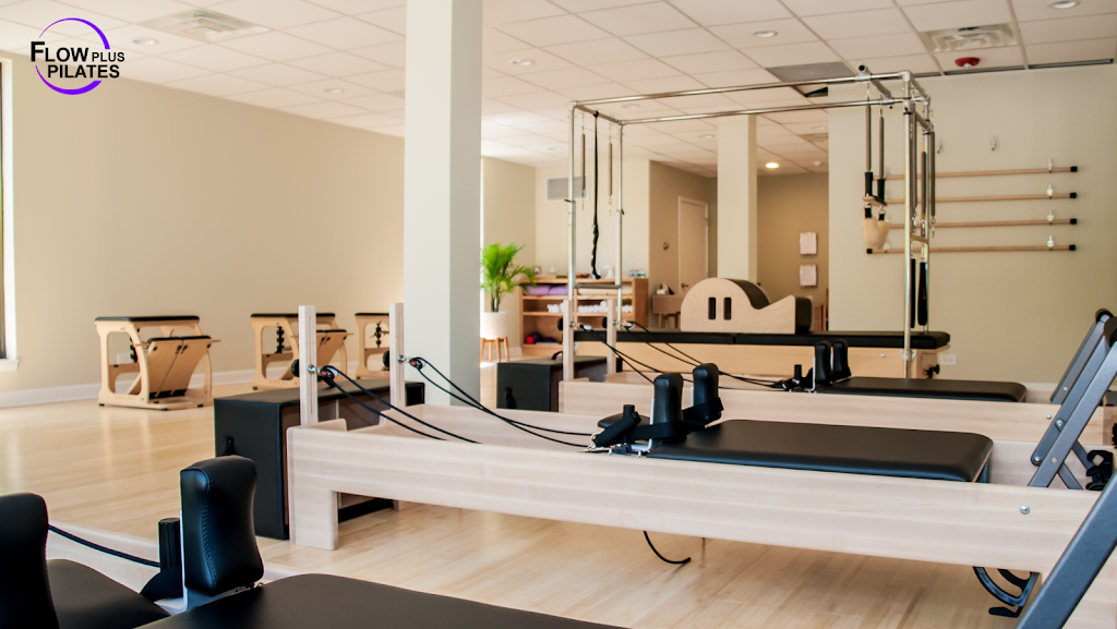 Flow Plus Pilates | 2580 Waukegan Ave, Highland Park, IL 60035, USA | Phone: (847) 780-3846