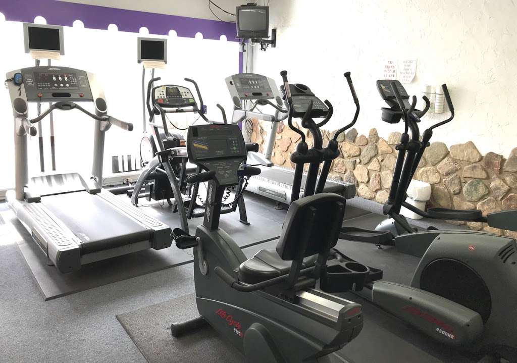 Downtown Fitness | 3 York St, Taneytown, MD 21787 | Phone: (410) 756-2060