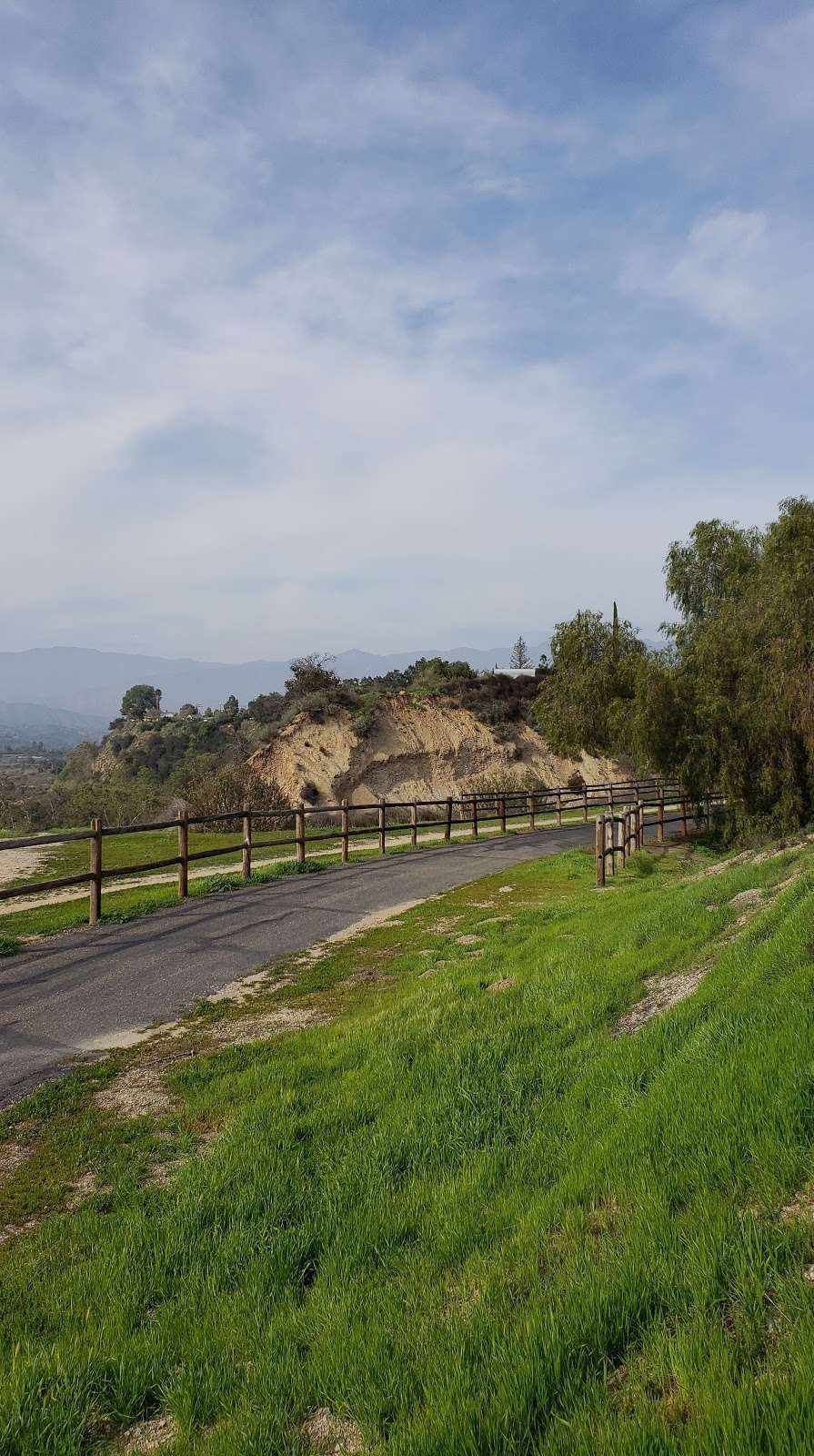 Devils Gulch | Ojai Valley Trail, Oak View, CA 93022, USA