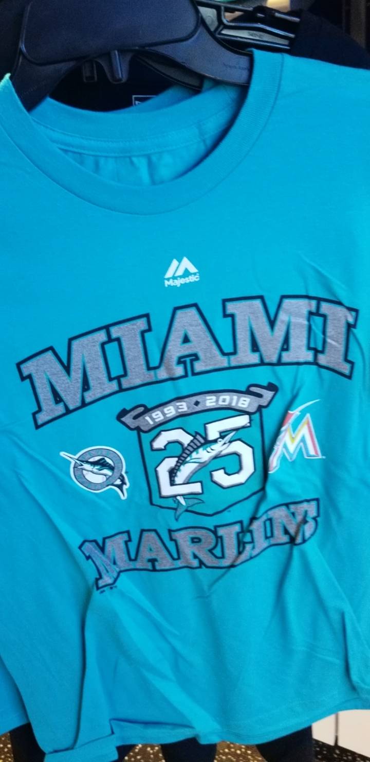 New Era Team Store | 501 Marlins Way, Miami, FL 33125, USA | Phone: (305) 480-1300