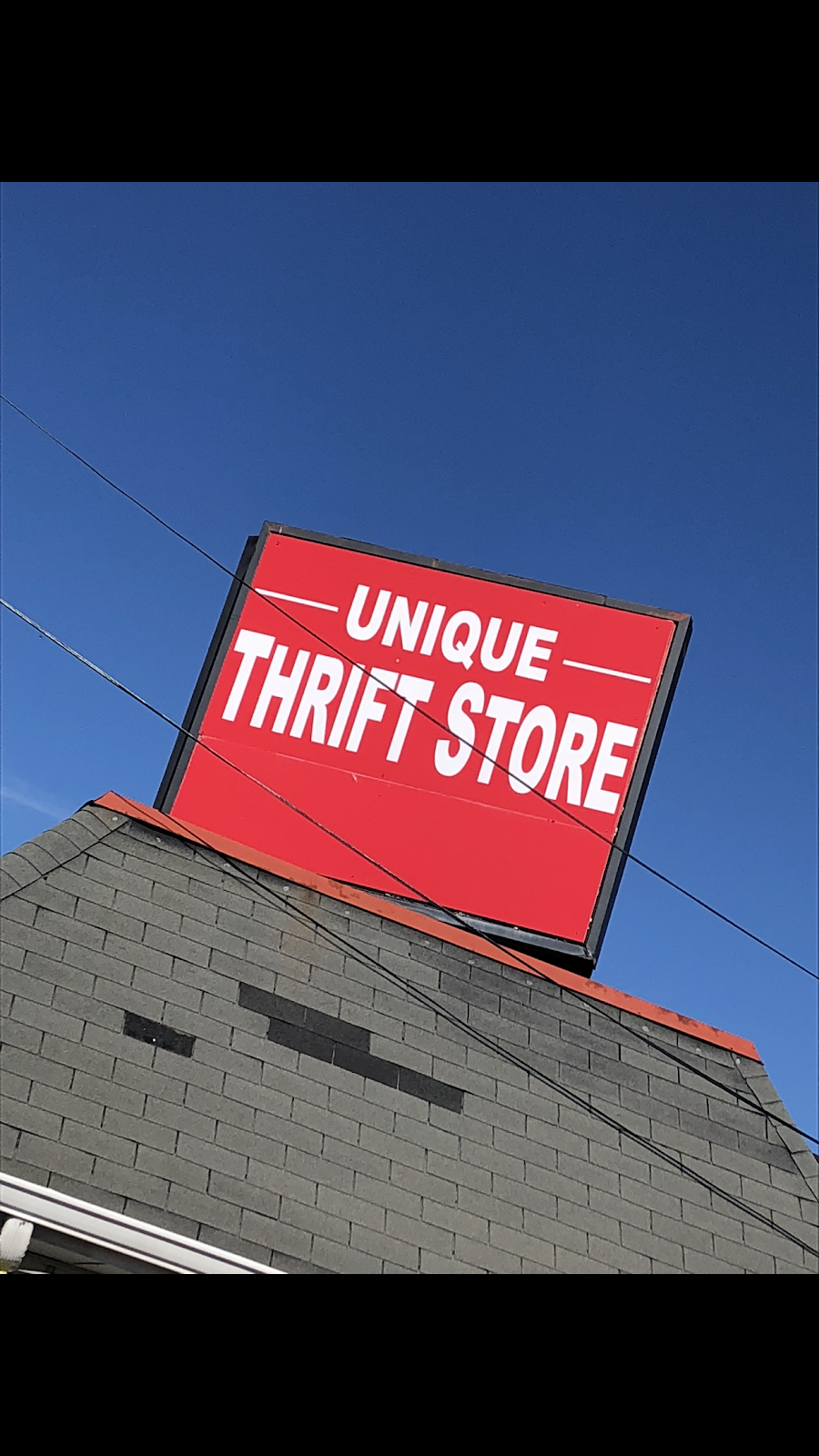 Unique Thrift Store | 2350 E 52nd St, Indianapolis, IN 46205, USA | Phone: (317) 252-4916