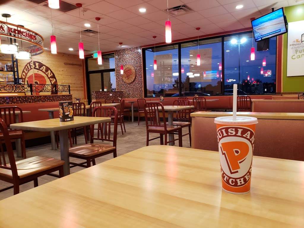 Popeyes Louisiana Kitchen | 9007 East Sam Houston Pkwy N, Houston, TX 77044, USA | Phone: (832) 328-5191