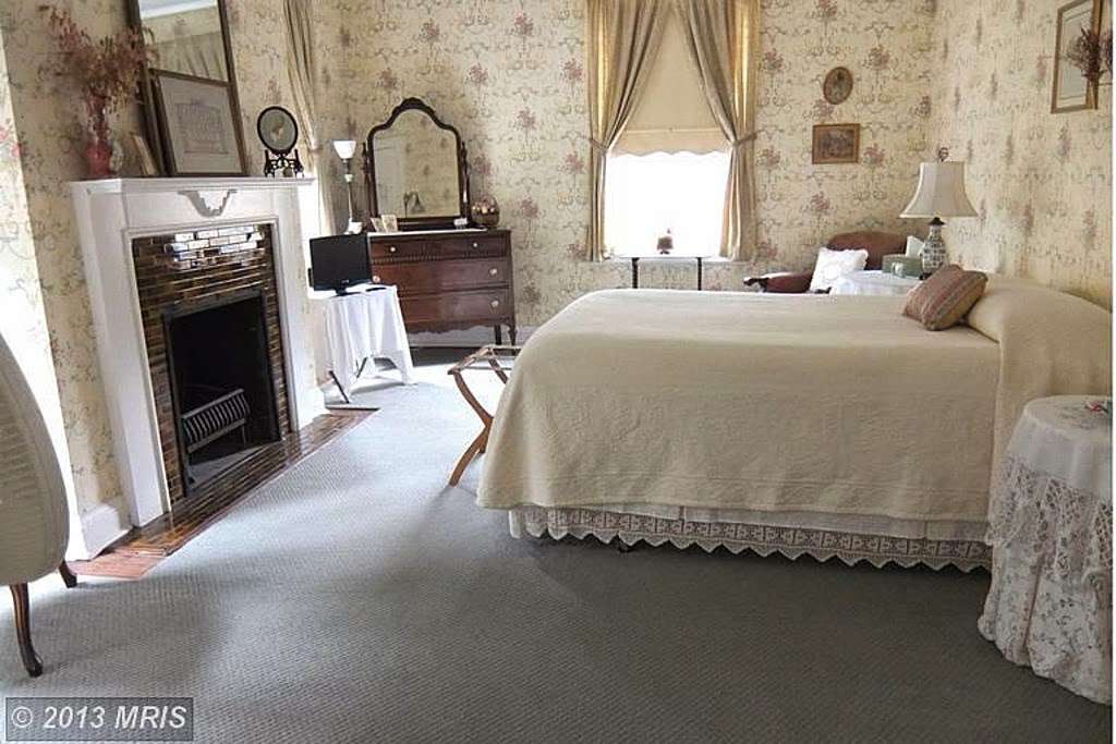 Wilderness Bed & Breakfast | 2 Thistle Rd, Catonsville, MD 21228 | Phone: (410) 744-0590