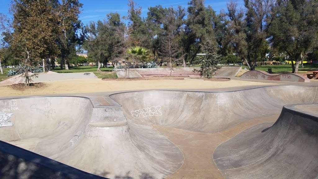 Hansen Dam Skatepark | 12074 Osborne St, Lake View Terrace, CA 91342