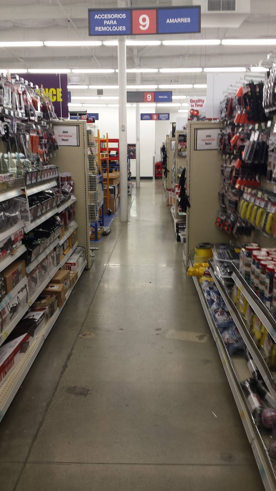 Harbor Freight Tools | 4100 White Ln, Bakersfield, CA 93309, USA | Phone: (661) 832-1781