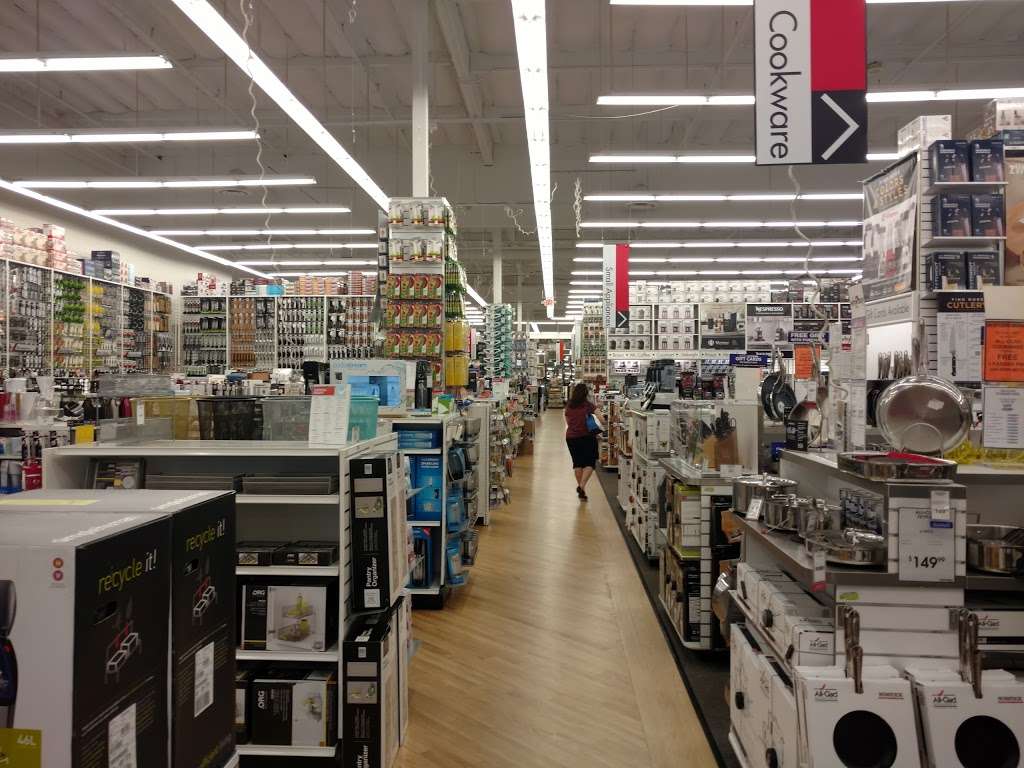 Bed Bath & Beyond | 25540 The Old Rd, Valencia, CA 91381, USA | Phone: (661) 290-2772