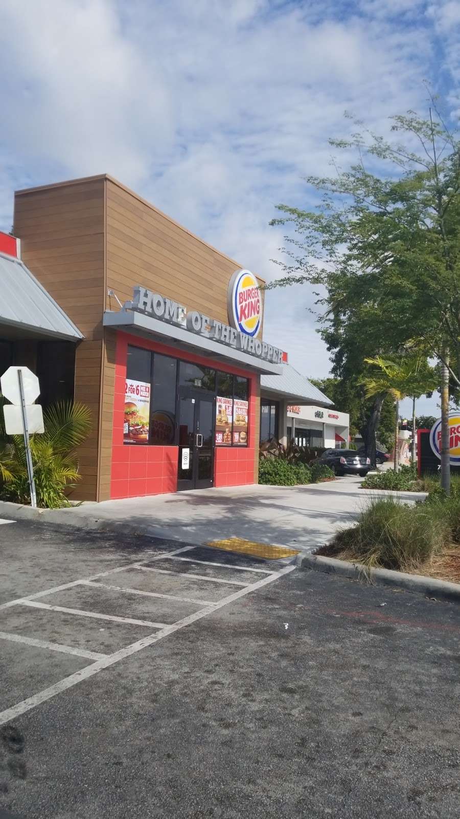 Burger King | 7871 Pines Blvd, Pembroke Pines, FL 33024, USA | Phone: (954) 987-7933