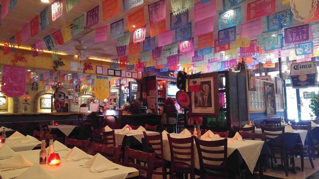 Cinco De Mayo Mexican Restaurant | 44 NY-303, Valley Cottage, NY 10989, USA | Phone: (845) 589-0993