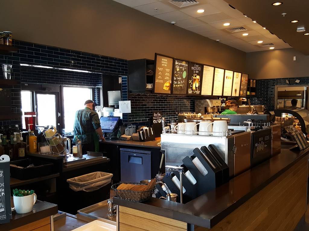 Starbucks | 101, 10195 Bay Pines Blvd, St. Petersburg, FL 33708, USA | Phone: (727) 262-0833