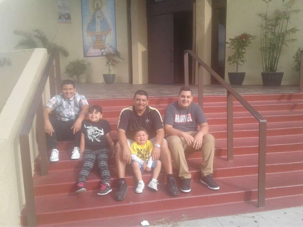 Our Lady of Talpa Church | 2914 E 4th St, Los Angeles, CA 90033, USA | Phone: (323) 268-9176
