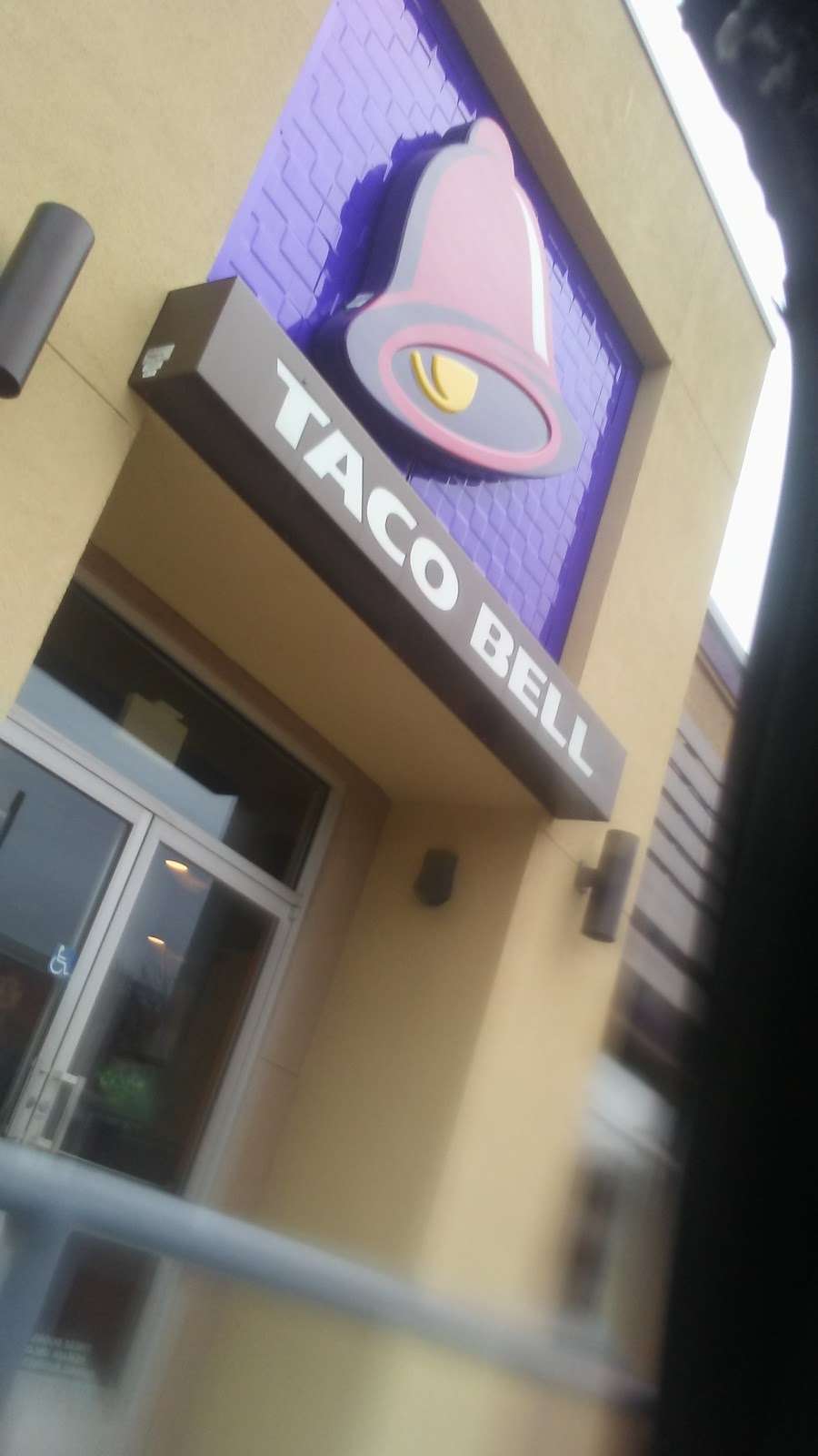 Taco Bell | 4500 Gus Thomasson Rd, Mesquite, TX 75150, USA | Phone: (972) 270-6807