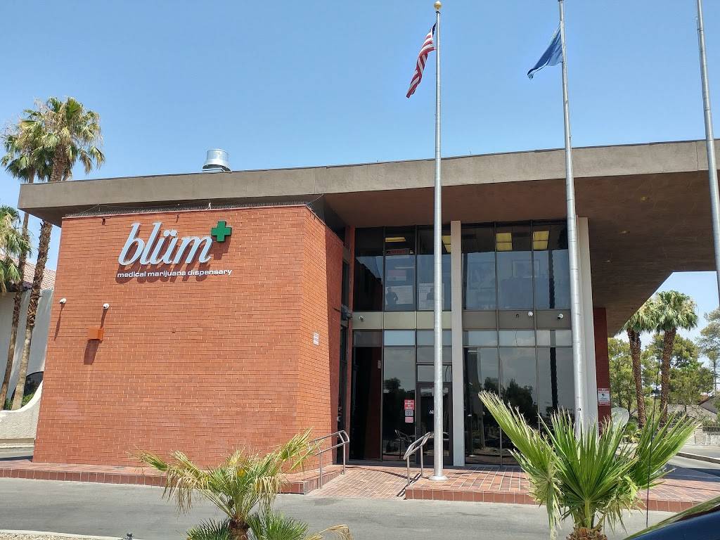 Blüm | Desert Inn Dispensary - Las Vegas | 1130 E Desert Inn Rd, Las Vegas, NV 89109, USA | Phone: (702) 536-2586