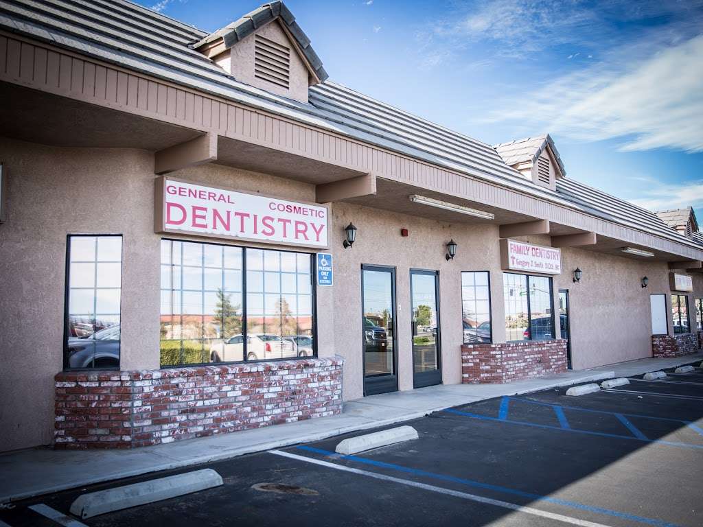 Gregory J. Smith, DDS | 18361 Bear Valley Rd #2, Hesperia, CA 92345, USA | Phone: (760) 949-1507