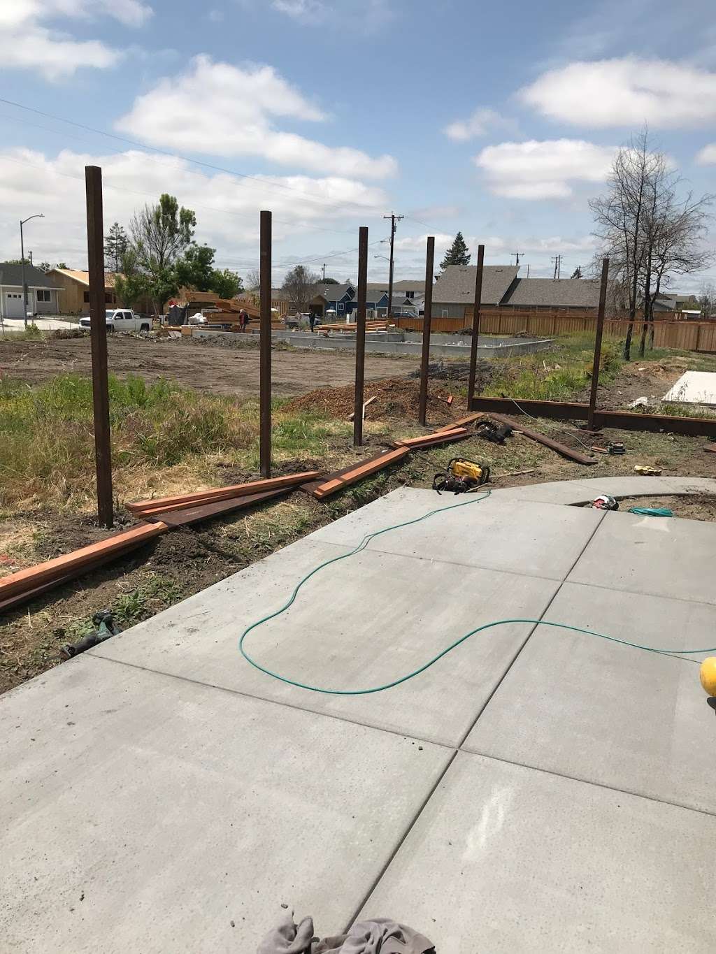 Redwood Residential Fence Co. | 4170 Santa Rosa Ave, Santa Rosa, CA 95407, USA | Phone: (707) 799-2000